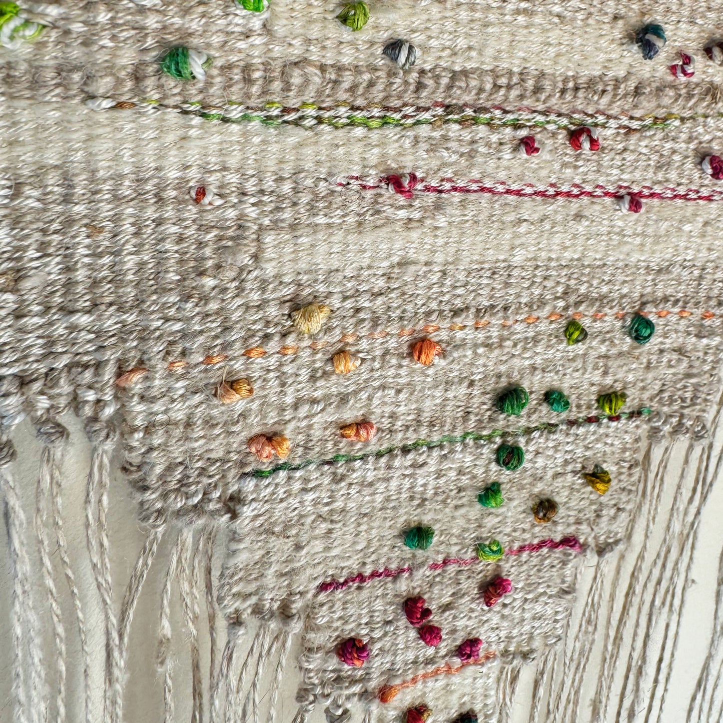 The French Knots Tapestry Kit (Weave-Along 39) – Mirrix Looms